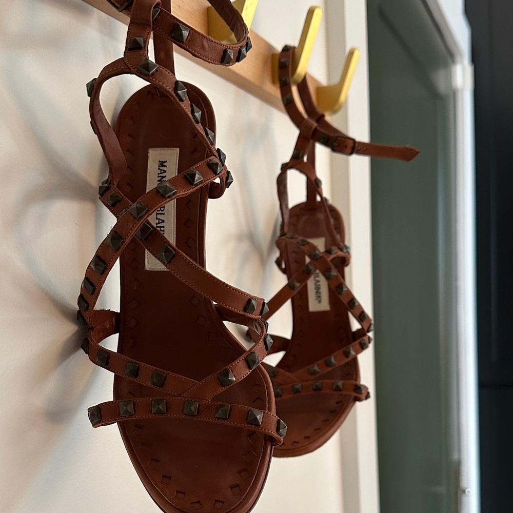 Manolo Blahnik Studded Brown Sandals - Picture 4 of 4